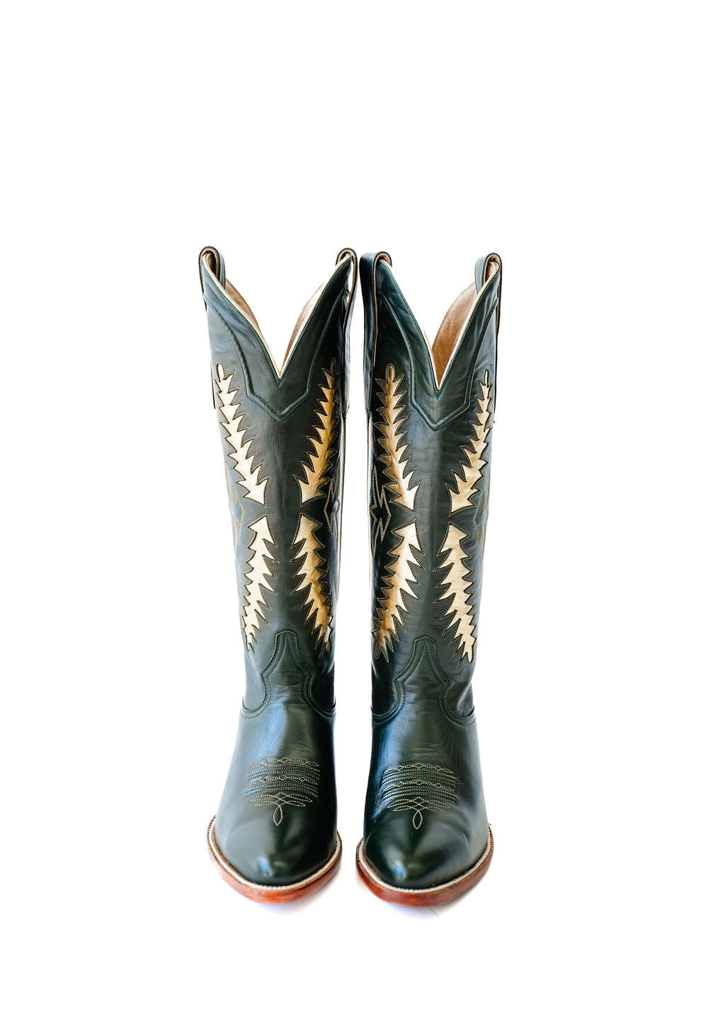 timeless cowgirl boots, green cowgirl boots, luxury cowgirl boots, handmade leather boots, women's cowgirl boots, women's western boots